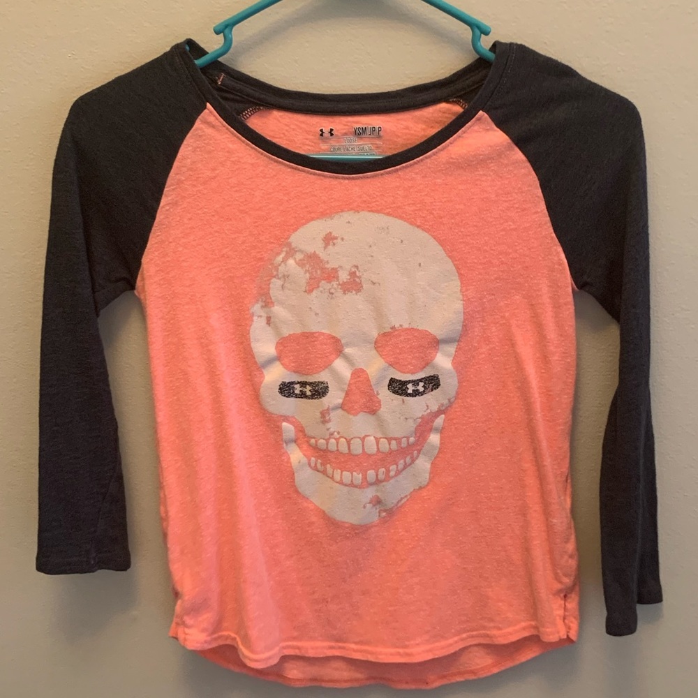GUC⭐️Girls Under Armour Soft Ball Shirt